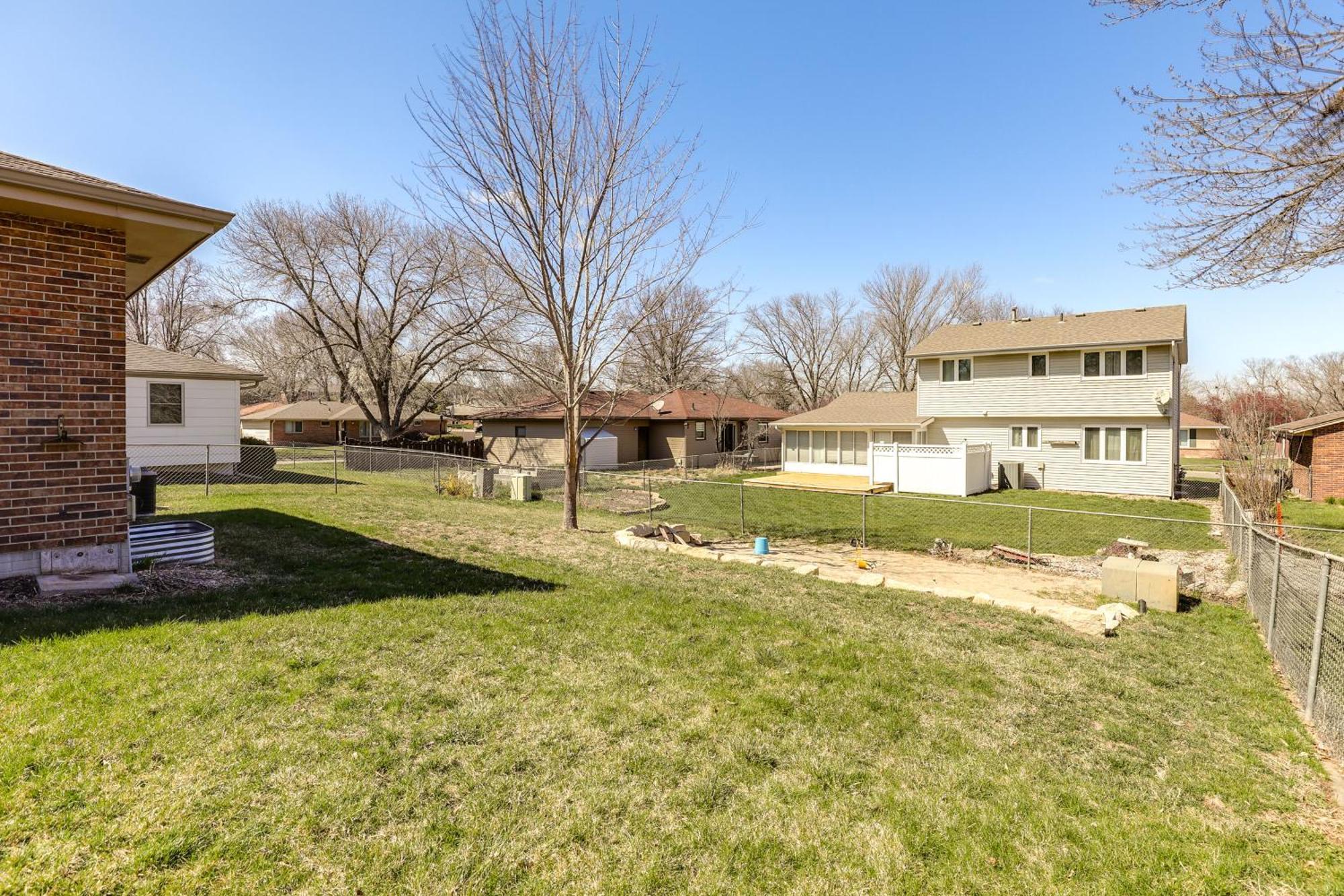 Family-Friendly Lincoln Home With Sandbox And Grill! Exterior foto